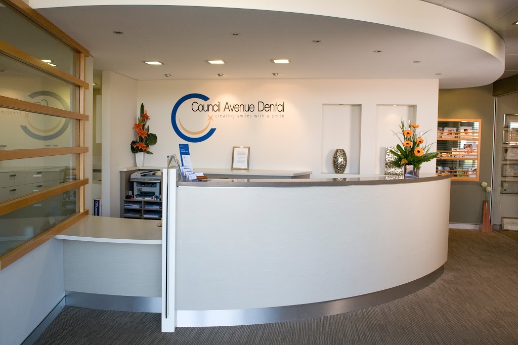 Council Avenue Dental & Implant Centre | dentist | 4/31 Council Ave, Rockingham WA 6168, Australia | 0895922210 OR +61 8 9592 2210
