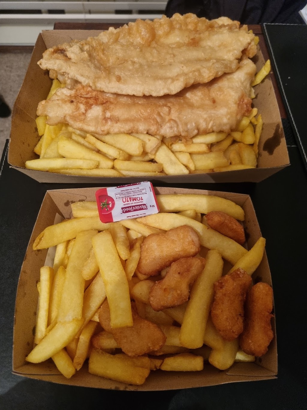 Gipps Street Fish and Chips | 29 Gipps St, Port Fairy VIC 3284, Australia | Phone: (03) 5568 4303