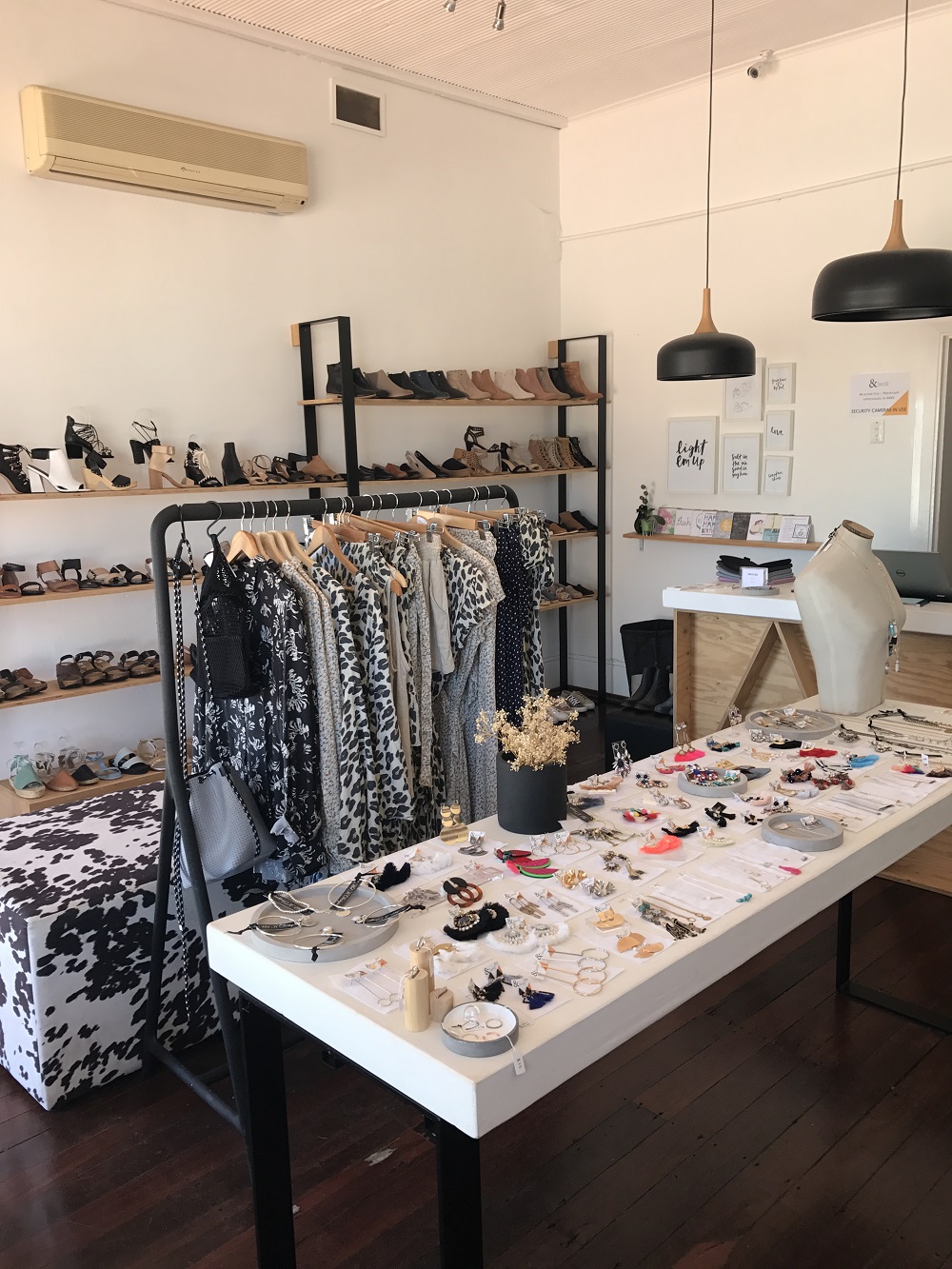 And The Store | shoe store | 58A Carrington St, Palmyra WA 6157, Australia | 0893191694 OR +61 8 9319 1694