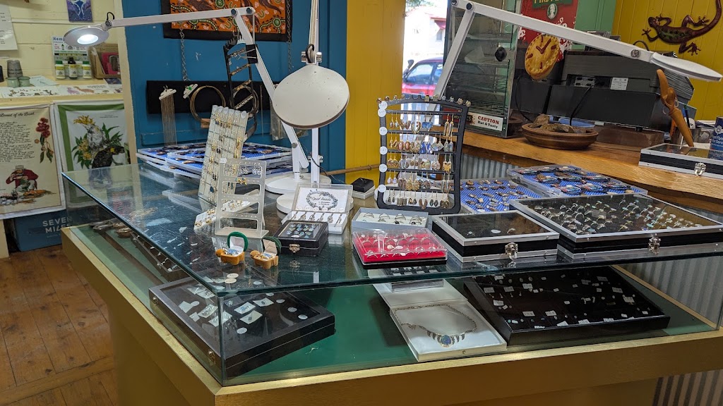 Eulo Queen Opal Centre | 19 Leo St, Eulo QLD 4491, Australia | Phone: 0407 906 092