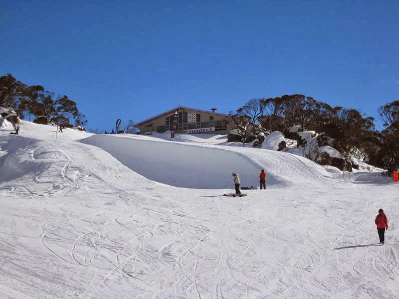 Sundeck Hotel | Kosciuszko Rd, Perisher Valley NSW 2624, Australia | Phone: (02) 6457 5222