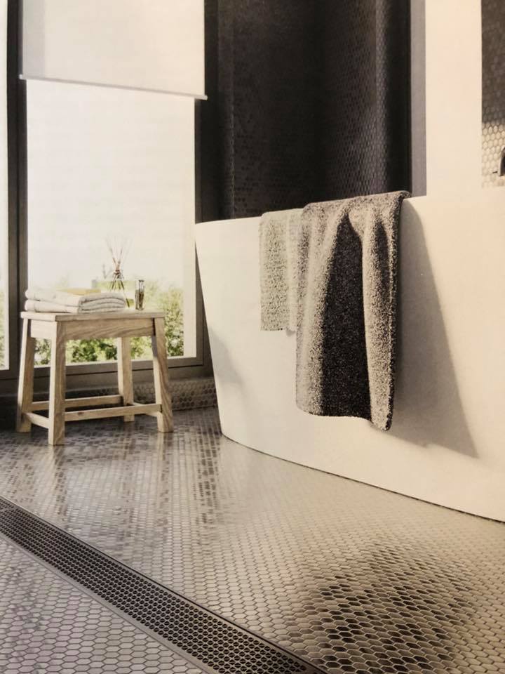 Budget Bathrooms | 31/34 Mecklem Ct, Ningi QLD 4511, Australia | Phone: 0482 963 597
