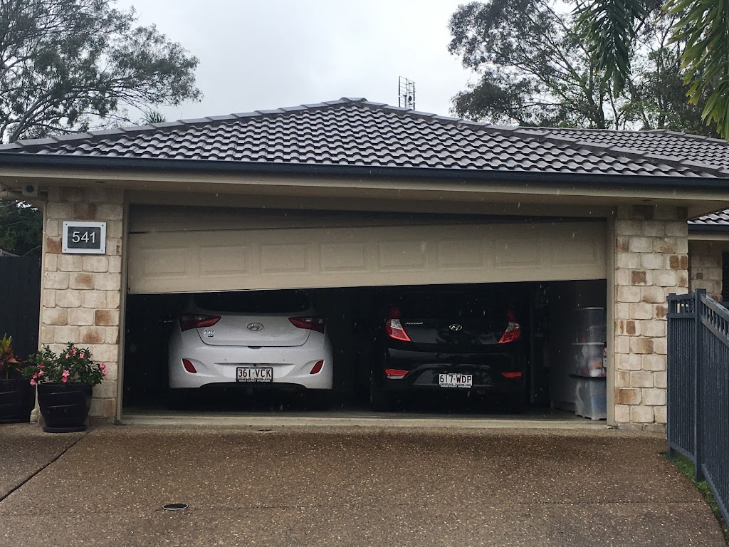 Paradise Garage Doors and Gates |  | 5 Armidale Cres, Helensvale QLD 4212, Australia | 0418287137 OR +61 418 287 137