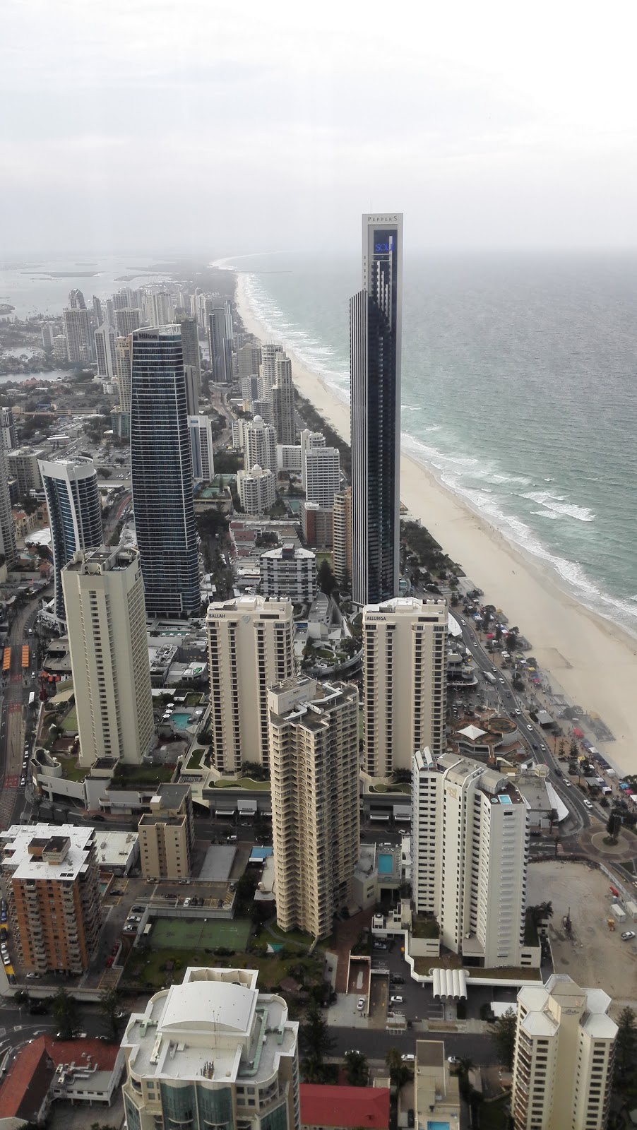 Q1 Sub Penthouse | lodging | 9 Hamilton Ave, Surfers Paradise QLD 4217, Australia | 0418644444 OR +61 418 644 444