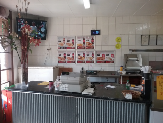 Maffra Pizza and Take Away | meal takeaway | 181A Johnson St, Maffra VIC 3860, Australia | 0351472977 OR +61 3 5147 2977