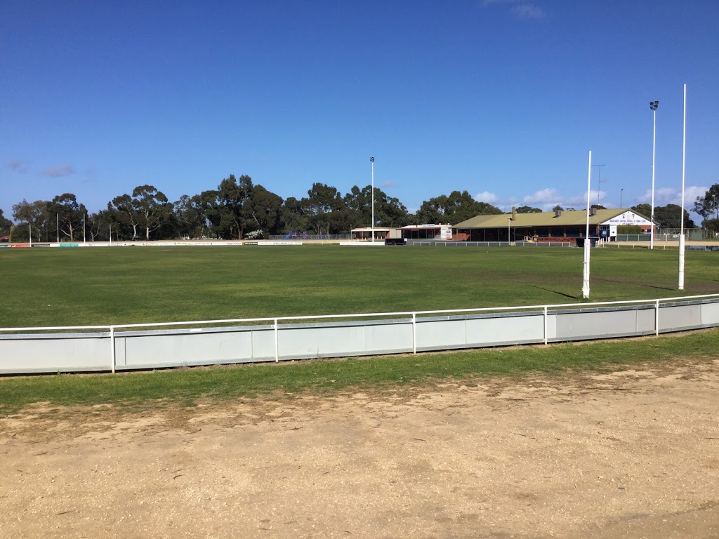 Naracoorte & District Sports Centre | Stewart Terrace, Naracoorte SA 5271, Australia | Phone: (08) 8760 1100