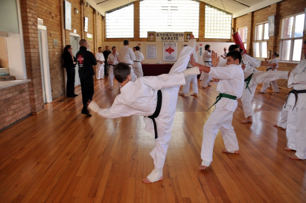 Extreme Kyokushin Karate | 550-552 North Rd, Ormond VIC 3204, Australia | Phone: 04 0918 3737