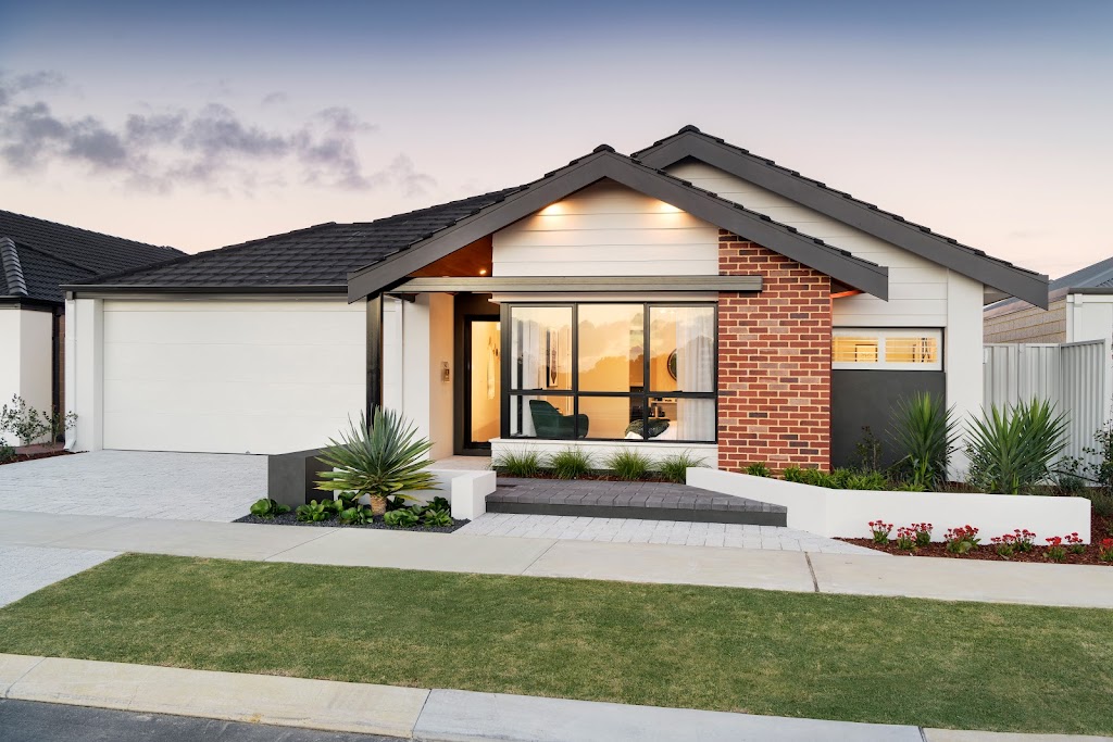 Smart Homes for Living - The Grand Preston Display | 15 Calella Loop, Piara Waters WA 6069, Australia | Phone: (08) 9241 1300