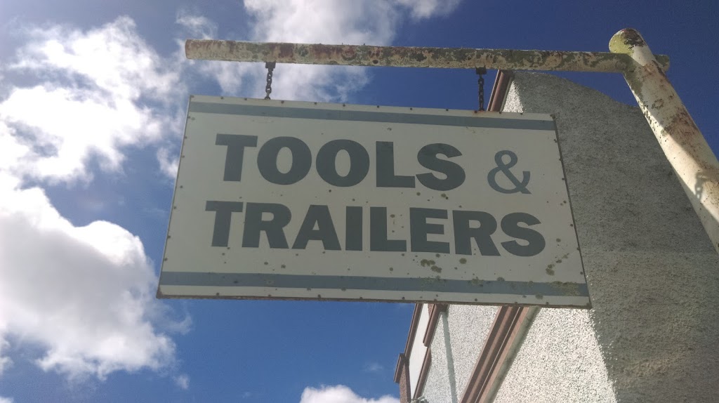 Cobden Tools & Trailers | hardware store | 47 Curdie St, Cobden VIC 3266, Australia | 0355952040 OR +61 3 5595 2040