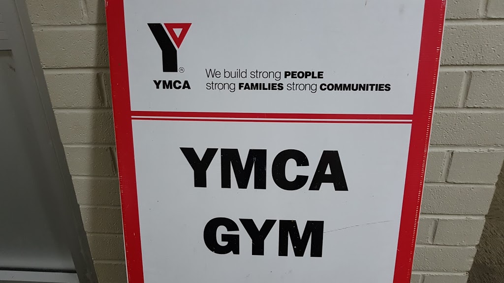 YMCA Chifley Health and Wellness Centre | gym | 9/70 Maclaurin Cres, Chifley ACT 2606, Australia | 0262810124 OR +61 2 6281 0124
