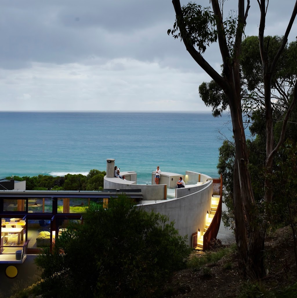 Ocean House Luxury Accommodation | 2A Trade Winds Ave, Lorne VIC 3232, Australia | Phone: (03) 9525 2406