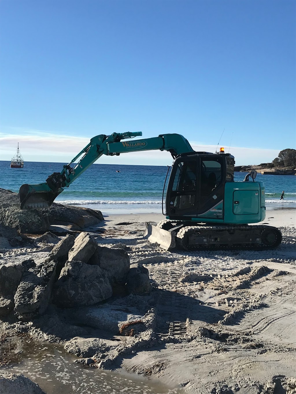 Wallaroo Contracting | 17010 Tasman Hwy, Bicheno TAS 7215, Australia | Phone: (03) 6375 1015