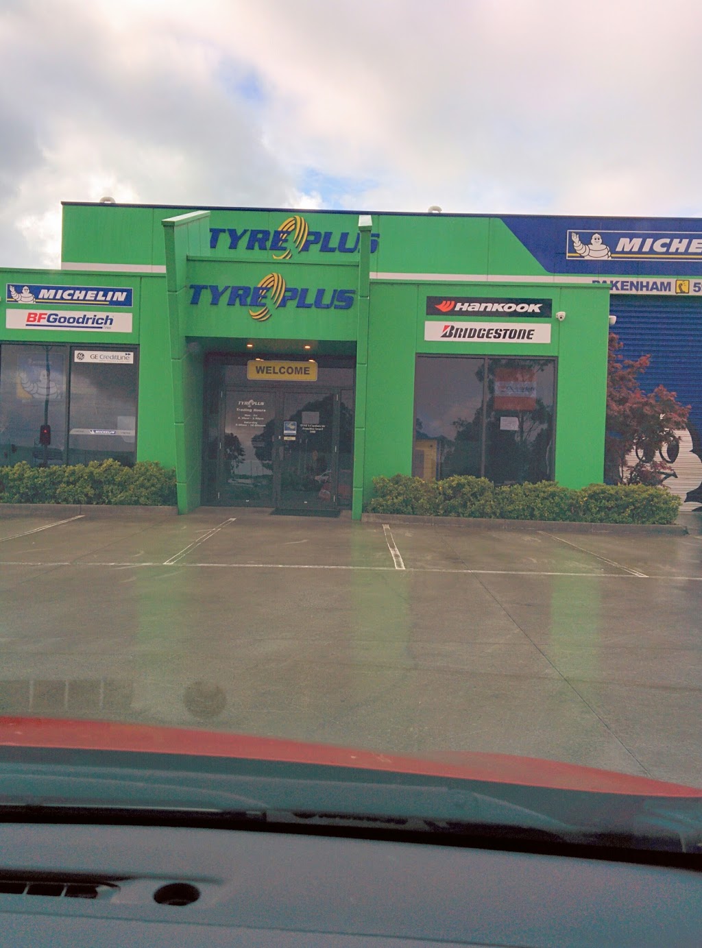 TYREPLUS Pakenham | car repair | Princes Highway, Doherty Street, Pakenham VIC 3810, Australia | 0359414443 OR +61 3 5941 4443