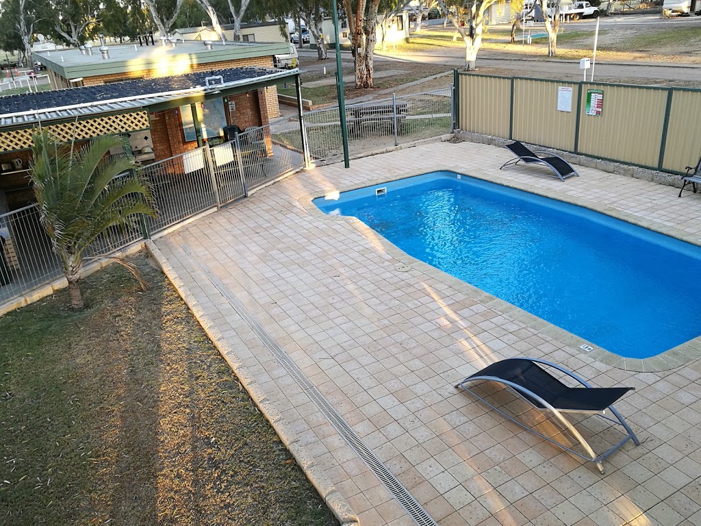 Geraldton Caravan Park | 239 Hall Rd, Waggrakine WA 6530, Australia | Phone: (08) 9938 1222