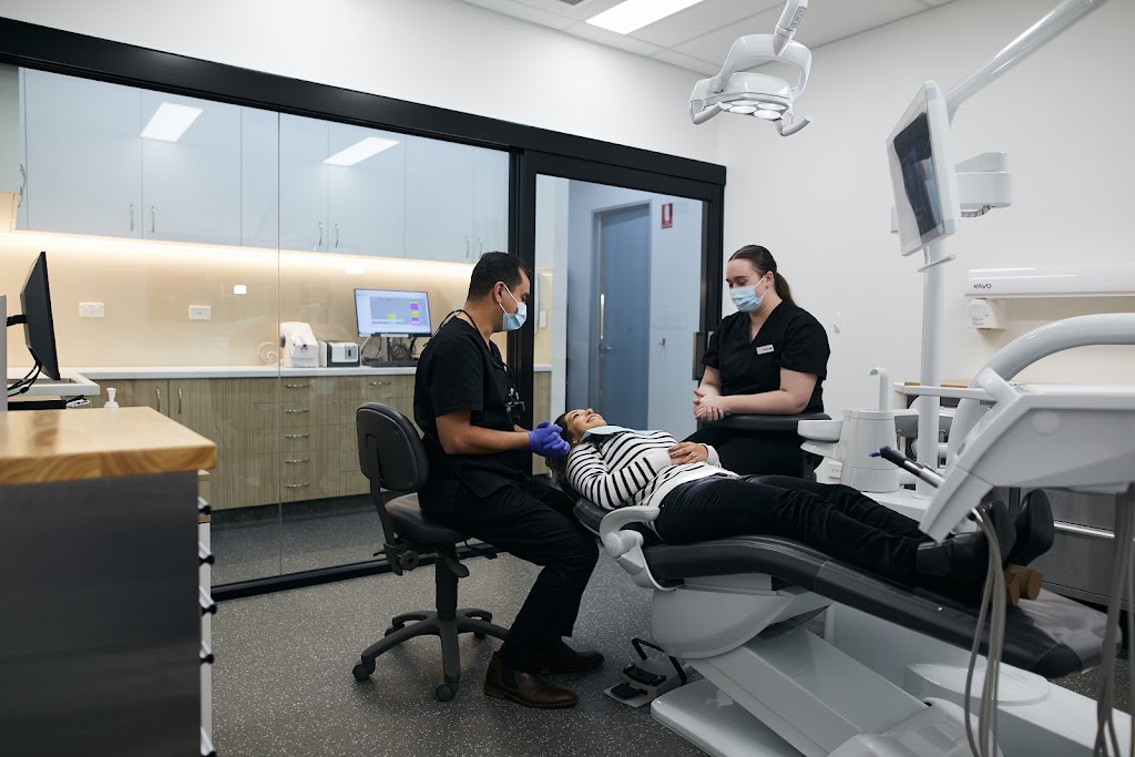 Armstrong Smiles | T01/500 - 540 Torquay Rd, Armstrong Creek VIC 3217, Australia | Phone: (03) 5215 1333