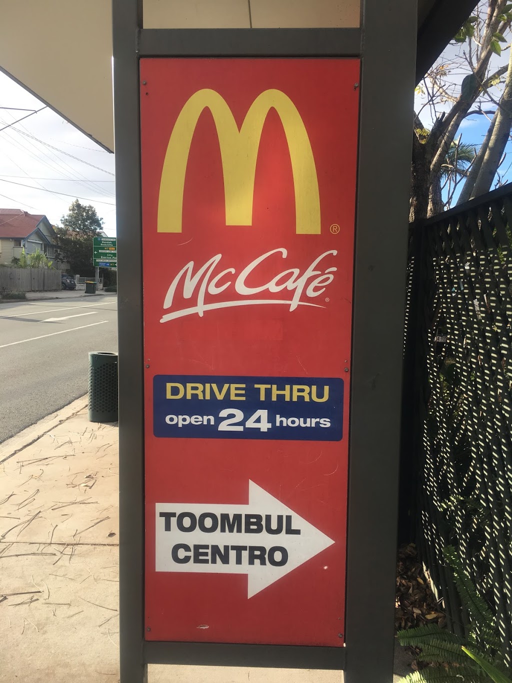 McDonalds Toombul II | meal takeaway | Westfield Shoppingtown 1015 Sandgate Road, Toombul, Nundah QLD 4012, Australia | 0732666251 OR +61 7 3266 6251