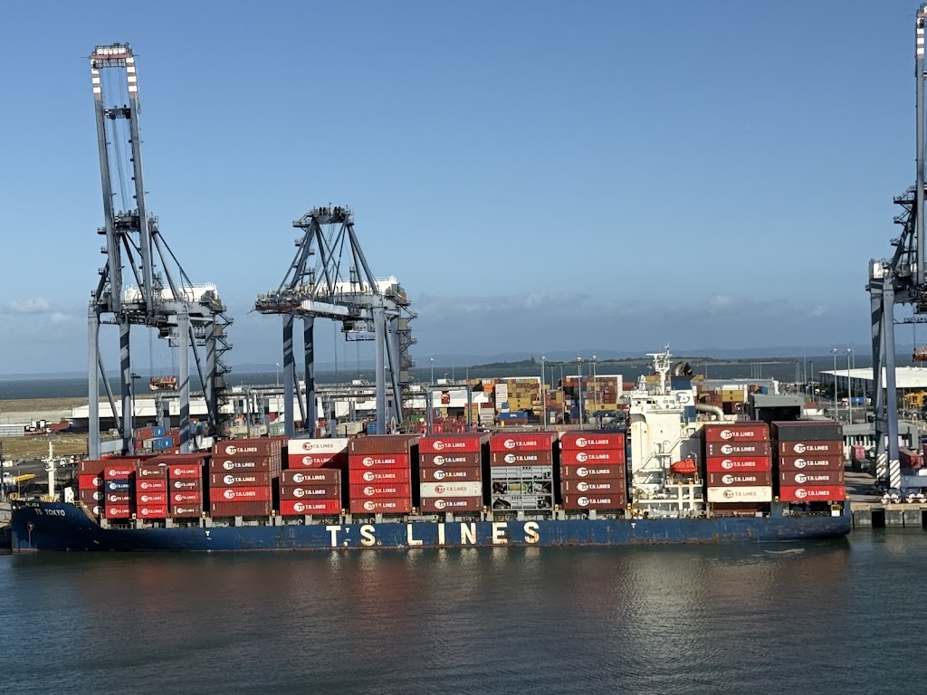 Glen Innes Containers | 6 Penzance St, Glen Innes NSW 2370, Australia | Phone: 0417 640 655