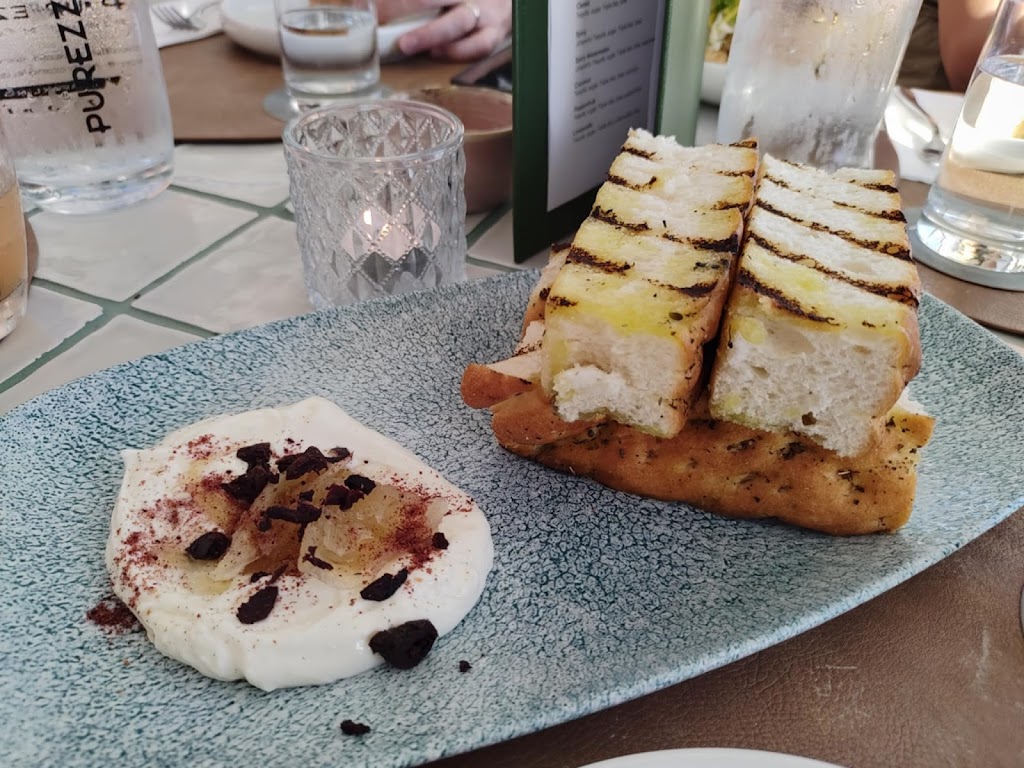 Martha Drink & Dine | The Parade, Belmont NSW 2280, Australia | Phone: (02) 4945 0888
