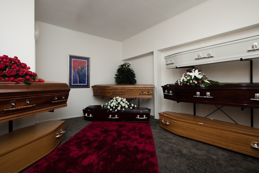 Tenterfield Family Funerals | 190 Rouse St, Tenterfield NSW 2372, Australia | Phone: 0438 719 704