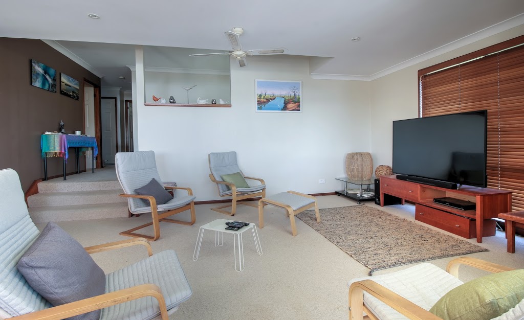 Solveena Holiday Accommodation | lodging | 6 Beach St, Bundeena NSW 2230, Australia | 0431612182 OR +61 431 612 182