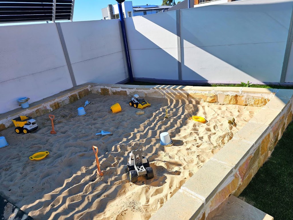 Bright Achievers Childcare & ELC | 56/58 Jardine Dr, Edmondson Park NSW 2174, Australia | Phone: (02) 8883 2222