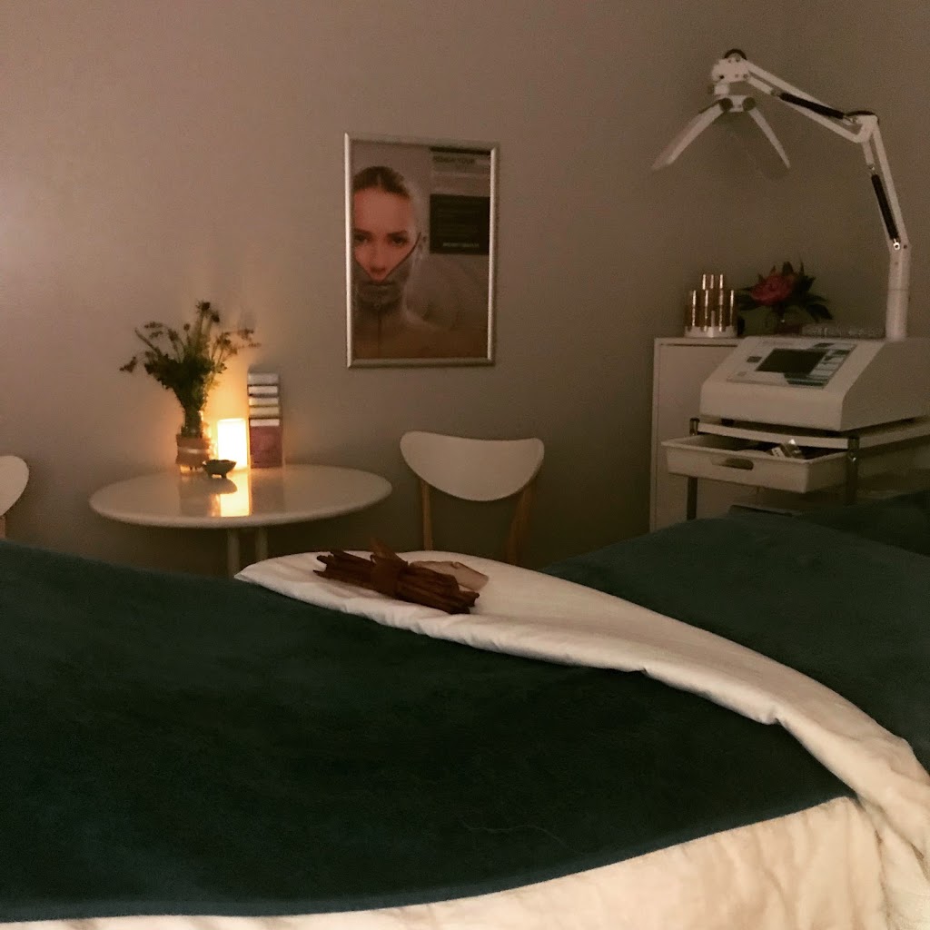 Hawthorne Beauty Room | hair care | 38 Lindsay St, Hawthorne QLD 4171, Australia | 0410813228 OR +61 410 813 228