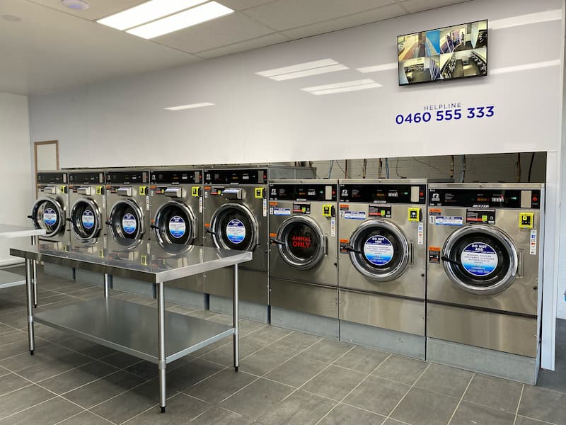 Ezy Laundrette Harrington | Shop 5/11 Beach St, Harrington NSW 2427, Australia | Phone: 0460 555 333