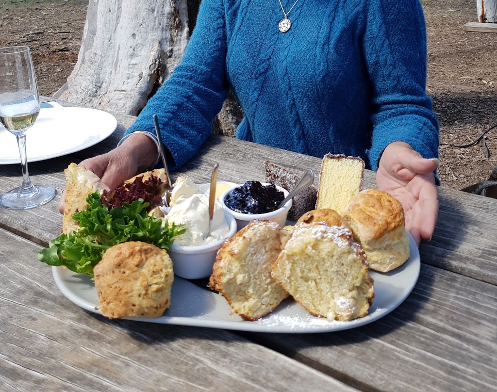 Megalong Valley Tea Rooms | cafe | Megalong Rd, Megalong Valley NSW 2785, Australia | 0247879181 OR +61 2 4787 9181