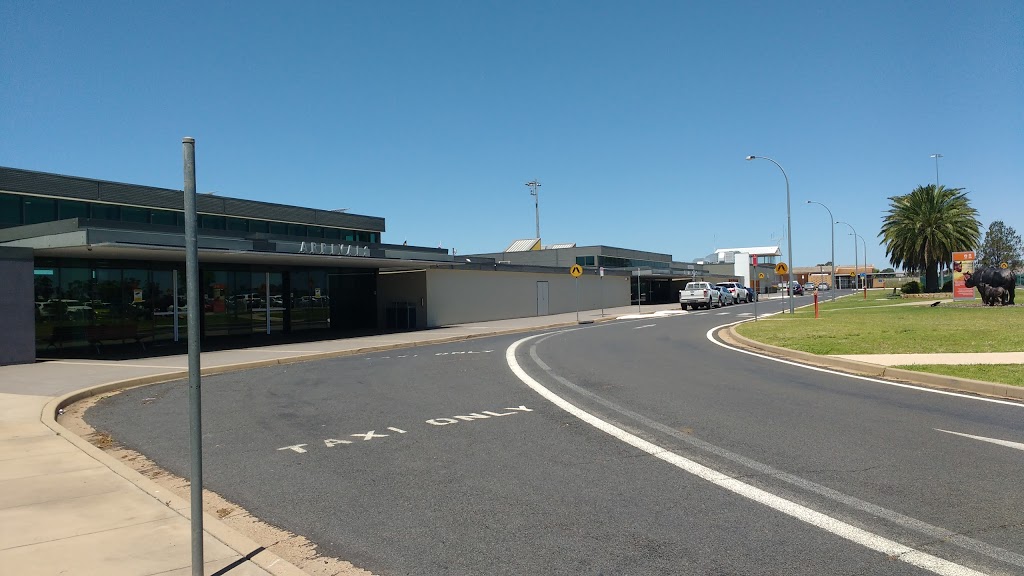 Dubbo City Regional Airport | airport | Cooreena Rd, Dubbo NSW 2830, Australia | 0268014560 OR +61 2 6801 4560