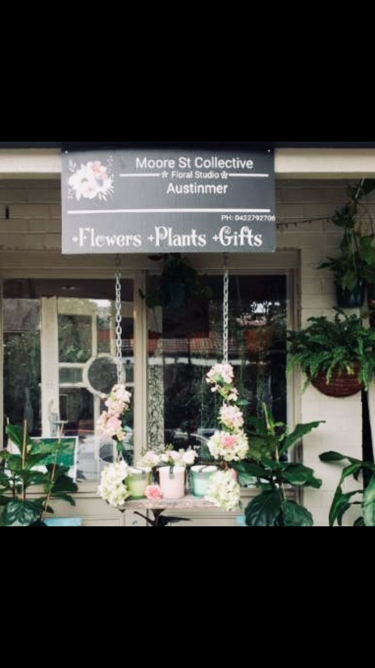 Moore St Collective | 55a Moore St, Austinmer NSW 2515, Australia | Phone: 0422 792 706