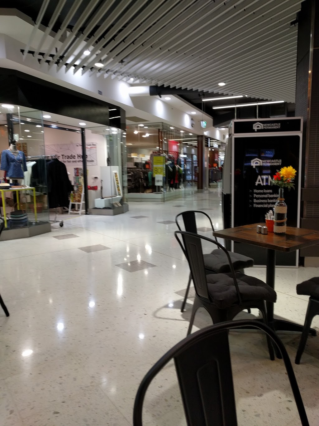 Belmont Central Shopping Centre | shopping mall | 1 Singleton St, Belmont NSW 2280, Australia | 0240409090 OR +61 2 4040 9090