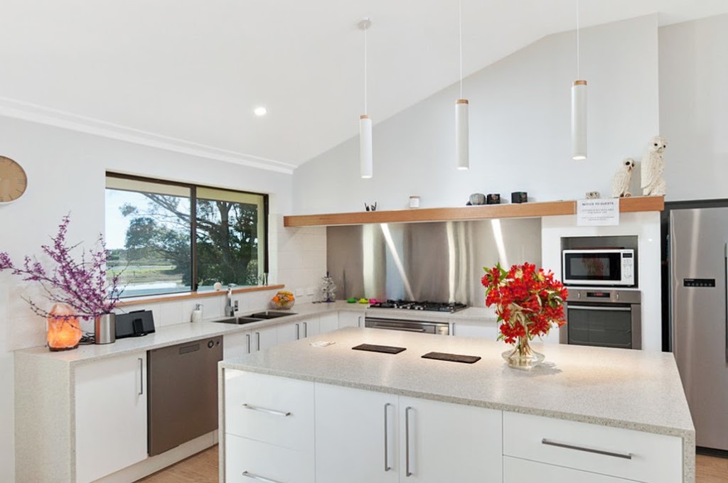 Martin Fields Beach Retreat | 24 Lockville Rd, Wonnerup WA 6280, Australia | Phone: (08) 9754 2001