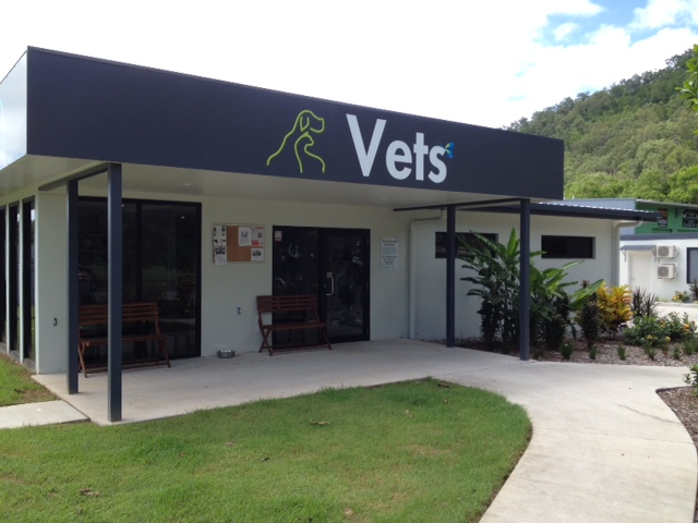Ulysses Veterinary Clinic Cairns | 37 Johnston St, Stratford QLD 4870, Australia | Phone: (07) 4055 1100