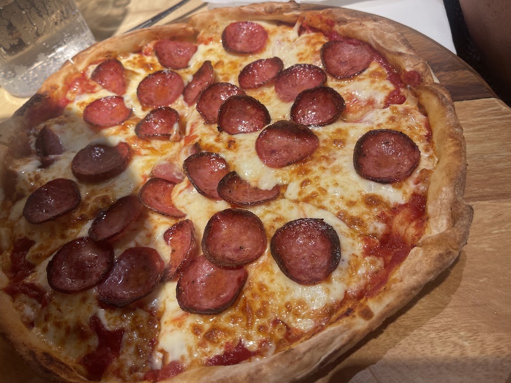 Bellas Pizzahouse | Mount Annan Marketplace, Shop 5/11-13 Main St, Mount Annan NSW 2567, Australia | Phone: (02) 4648 4838