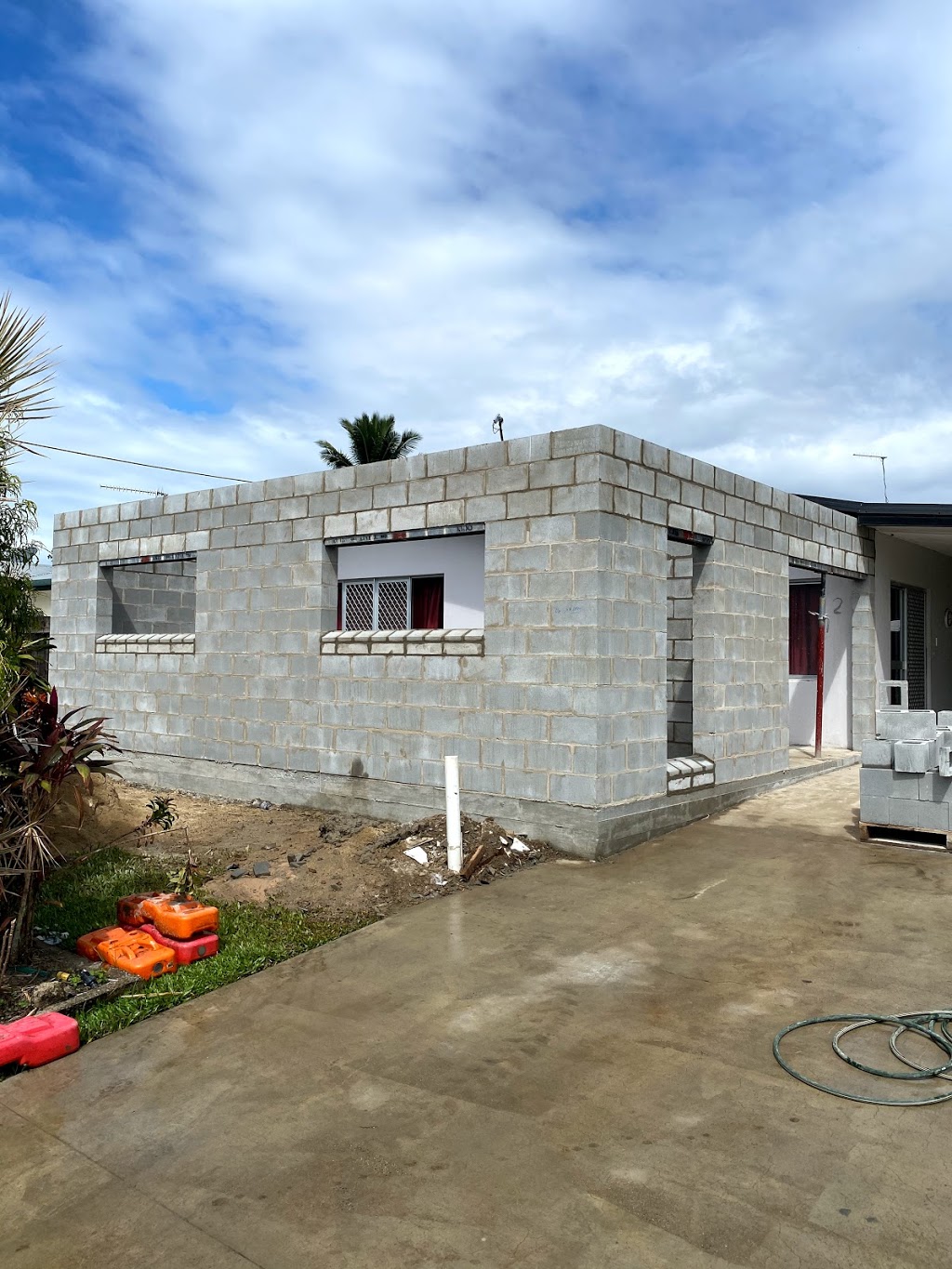 Noble blocklaying | general contractor | 31 McBride St, Redlynch QLD 4870, Australia | 0422137320 OR +61 422 137 320