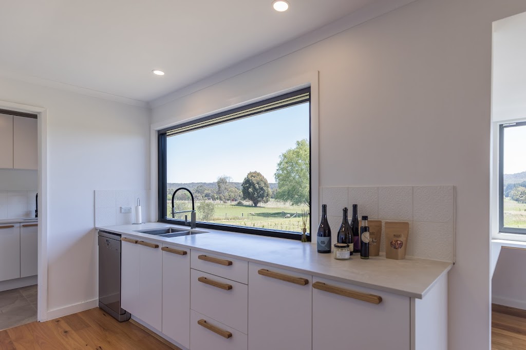 Cobaw Views - a Mount Towrong Vineyard retreat | 831 Three Chain Rd, Newham VIC 3442, Australia | Phone: 0457 222 654