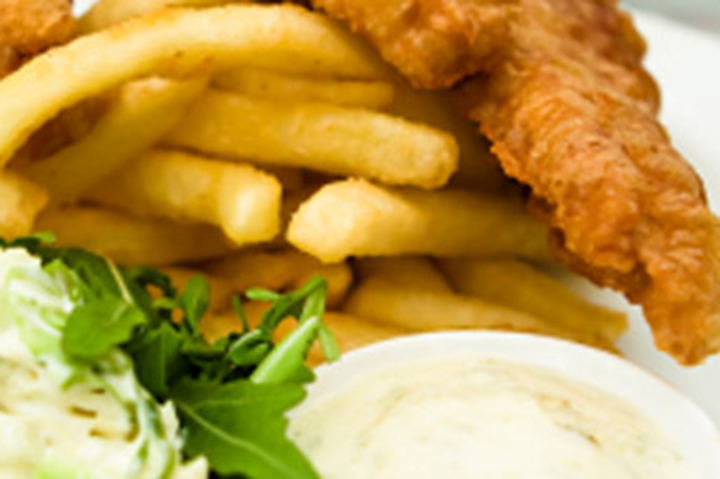 Hamptons Fish & Chippers | 493 Hampton St, Hampton VIC 3188, Australia | Phone: (03) 9597 0200