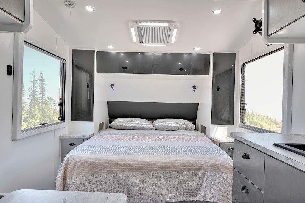 NSW Aussie Five Star Caravans Forbes | 46 Parkes Rd, Forbes NSW 2871, Australia | Phone: 0428 532 411