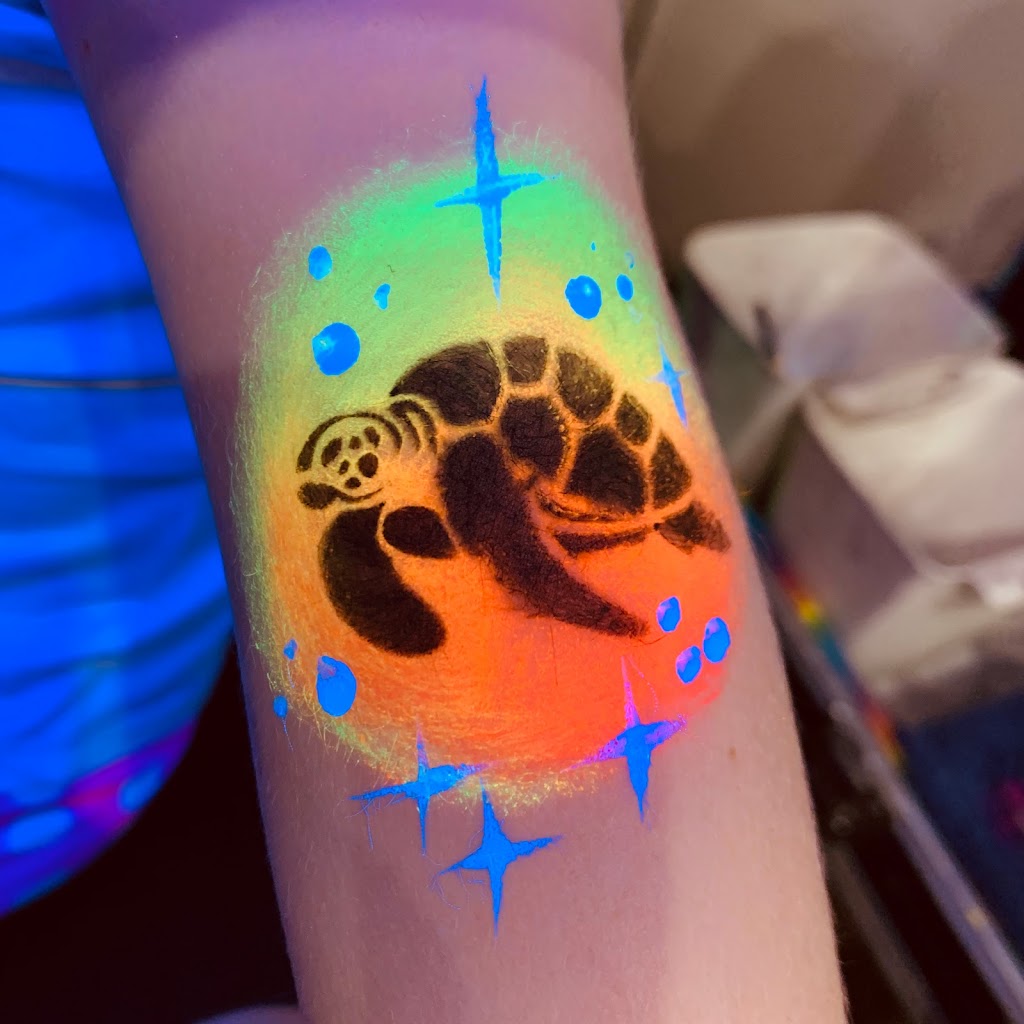 Sunshine Coast Face Painting by Bryony | 26 Wharf Rd, Bli Bli QLD 4560, Australia | Phone: 0439 724 345