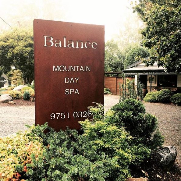 Balance Mountain Day Spa | 226 Ridge Rd, Olinda VIC 3788, Australia | Phone: (03) 9751 0326