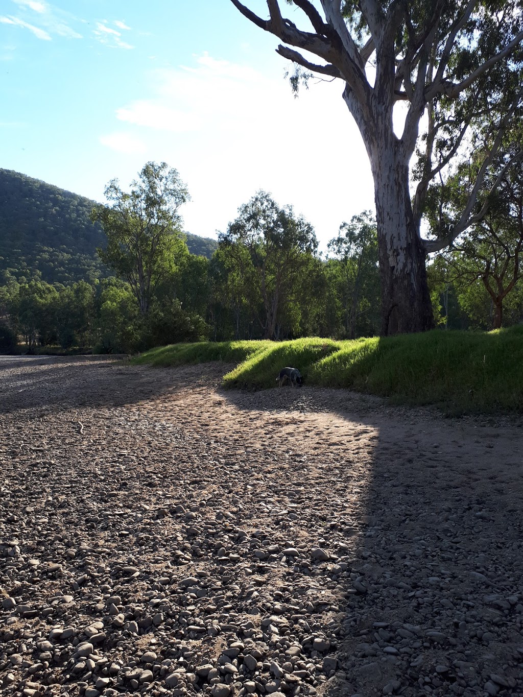 Neils reserve | park | Pine Mountain VIC 3709, Australia