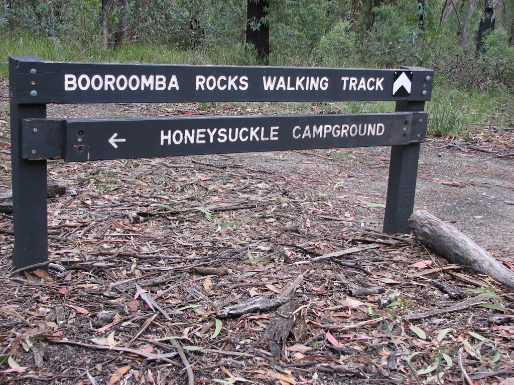 Booroomba Rocks Carpark | parking | Booroomba Rocks Walk, Tennent ACT 2620, Australia