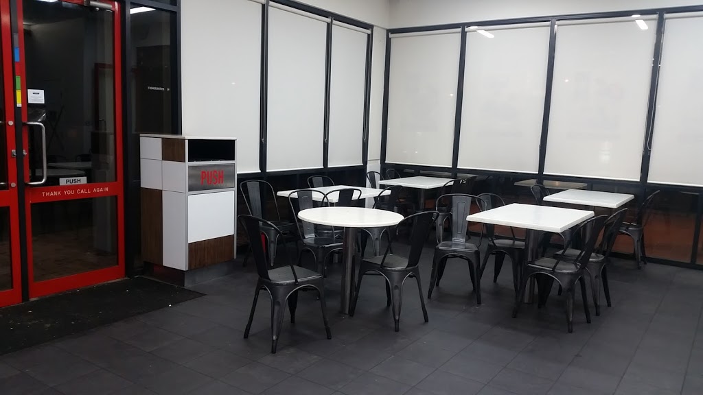 Red Rooster Rouse Hill | restaurant | Shop 2/1 Resolution Pl, Rouse Hill NSW 2155, Australia | 0240583538 OR +61 2 4058 3538