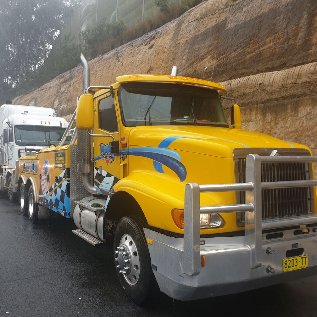 Redback Towing |  | 21/218 Wisemans Ferry Rd, Somersby NSW 2250, Australia | 0243401188 OR +61 2 4340 1188
