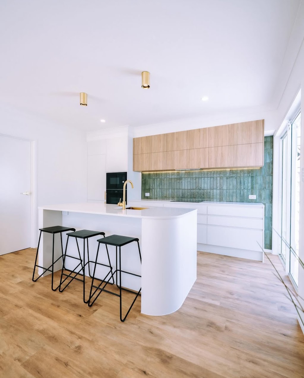 J3 Built | 2 Nagel Ave, Miami QLD 4220, Australia | Phone: 0401 017 438