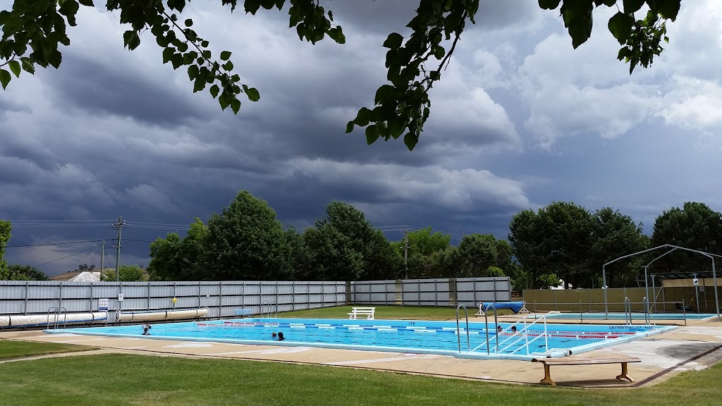 Adaminaby Swimming POOL |  | 26 Denison St, Adaminaby NSW 2629, Australia | 0264542419 OR +61 2 6454 2419