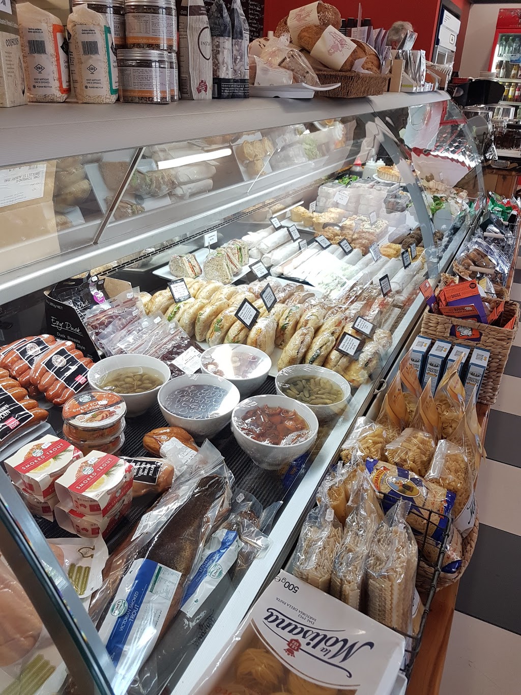 Clancys Food Store | 591 Smollett St, Albury NSW 2640, Australia | Phone: (02) 6021 0580