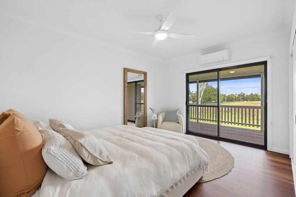 Three Galahs | 93 Mylestom Dr, Repton NSW 2454, Australia | Phone: (02) 6610 9530