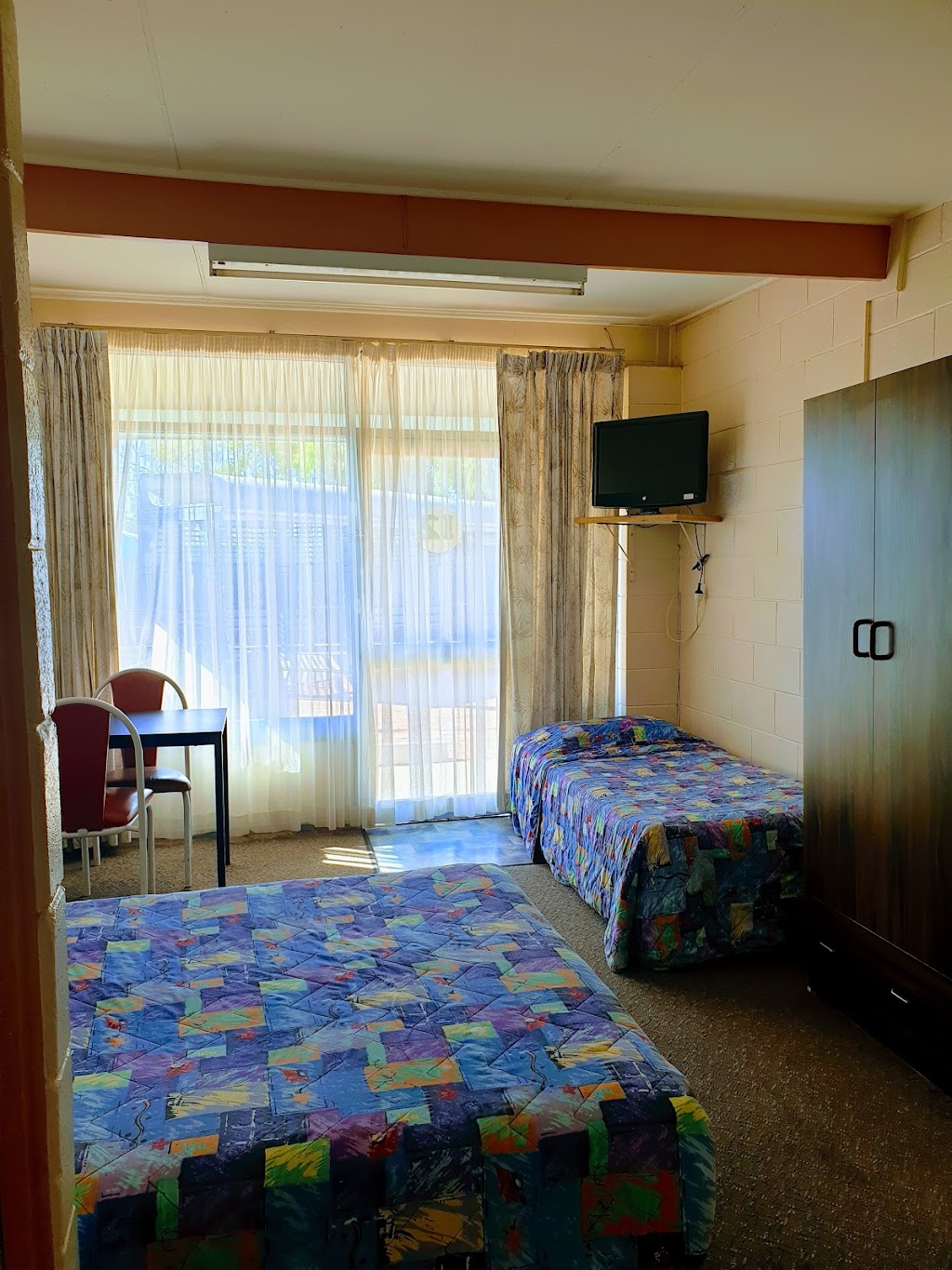 Black Opal Motel | lodging | 6 Opal St, Lightning Ridge NSW 2834, Australia | 0268290518 OR +61 2 6829 0518