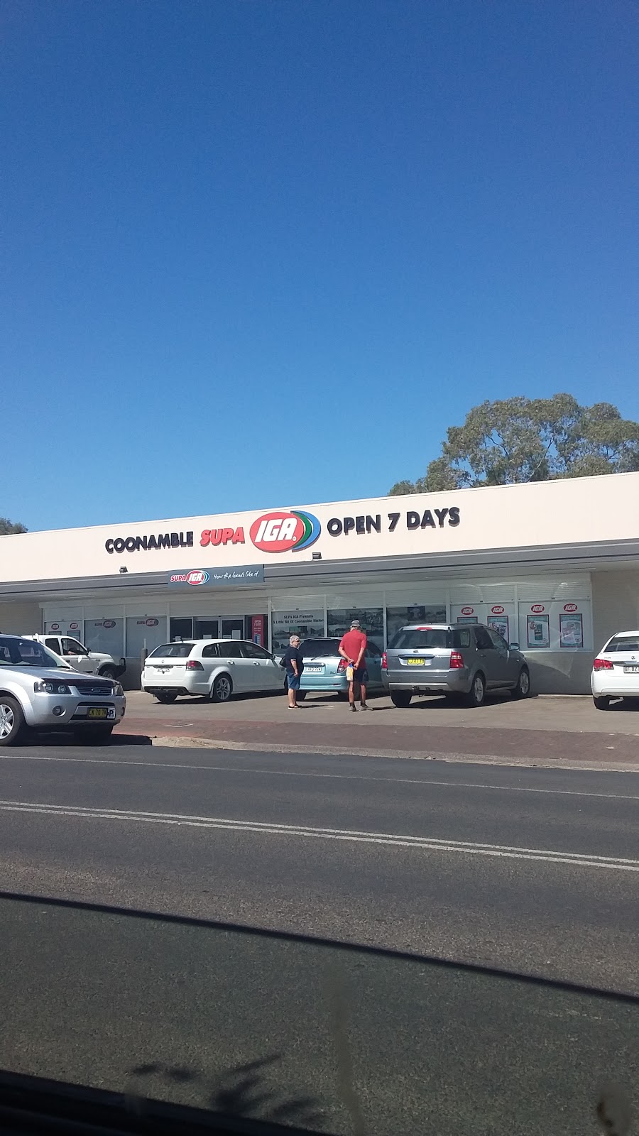 SUPA IGA | supermarket | 63 Aberford St, Coonamble NSW 2829, Australia | 0268221710 OR +61 2 6822 1710